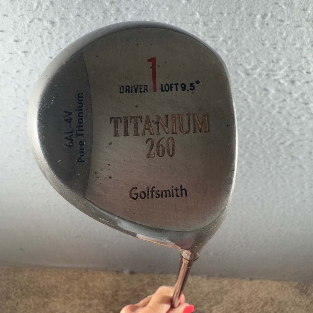 1571 | Golfsmith Titanium 260 Driver 9.5 Loft Graphite Shaft Silver Mens